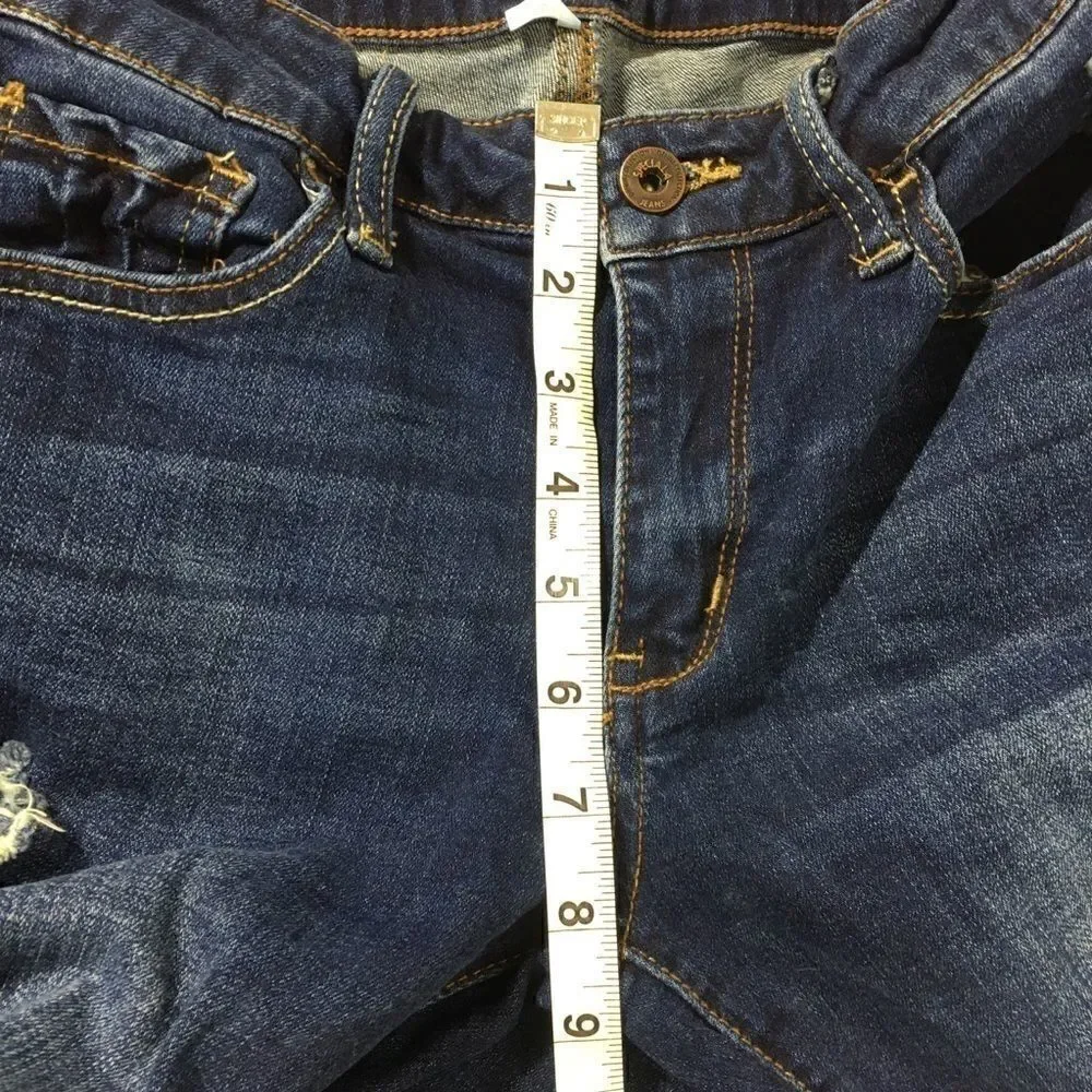 Special A | distressed skinny jeans 3 26 x 27 EUC